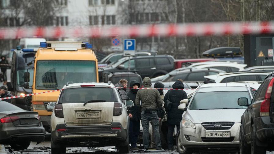 <p>Задържаха стрелецa на Владимир Алексеев в Дубай - екстрадиран е&nbsp;в Москва</p>