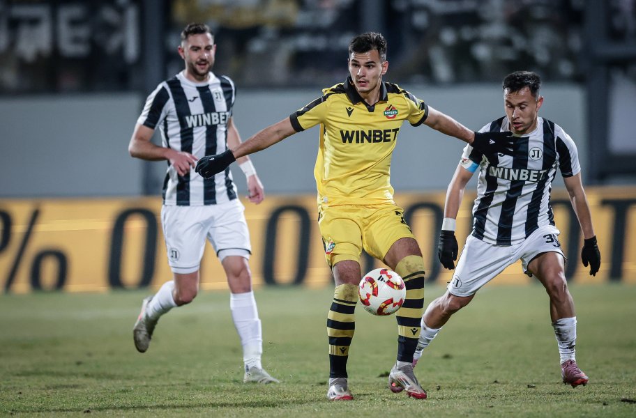 Локомотив Пловдив Ботев Пловдив1