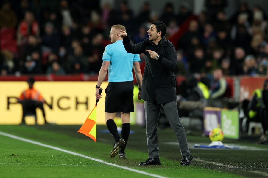 Брентфорд Арсенал1