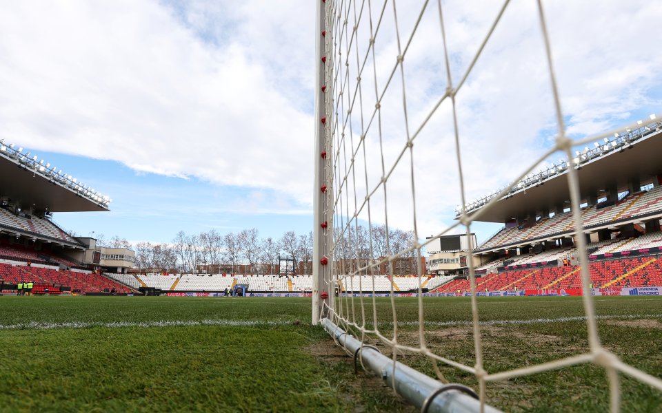 Безкомпромисно: Ето как действат в Испания при калпави терени (СНИМКА)