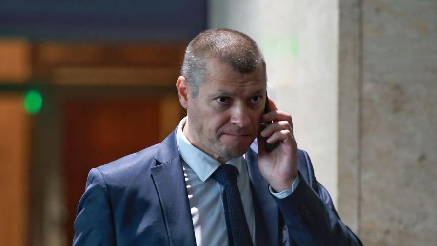Шефът на КОНПИ Антон Славчев подаде оставка, НС я прие