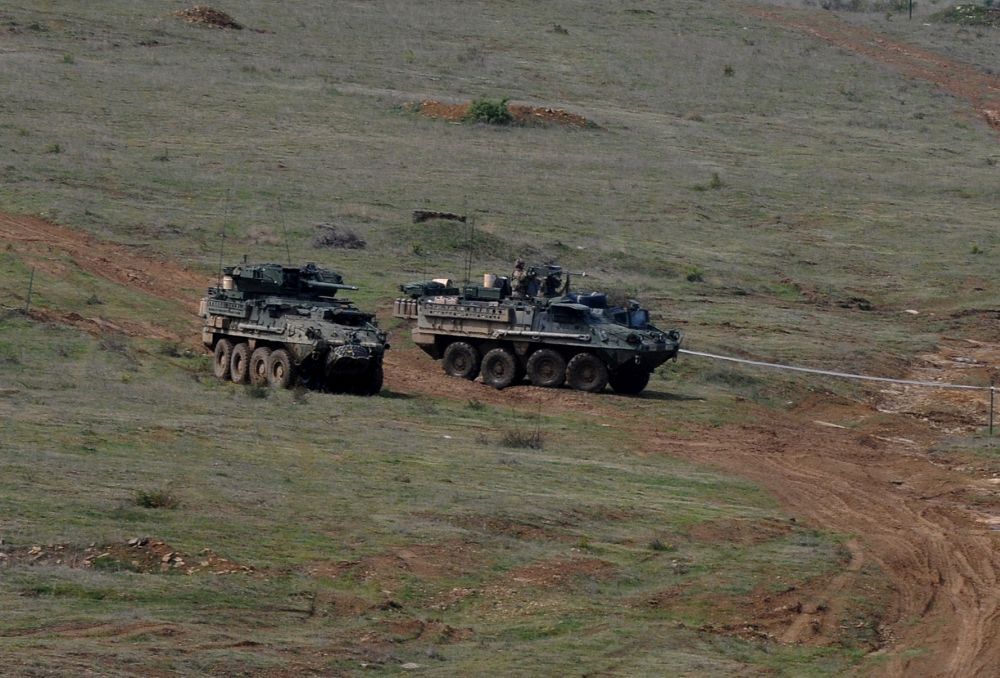 Първите бойни машини "Страйкър" вече са в България