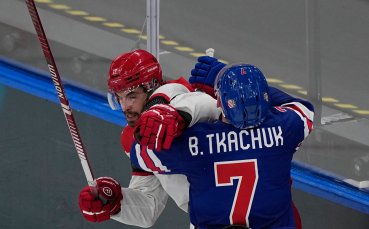 САЩ и Финландия записаха победи в турнира по хокей на лед