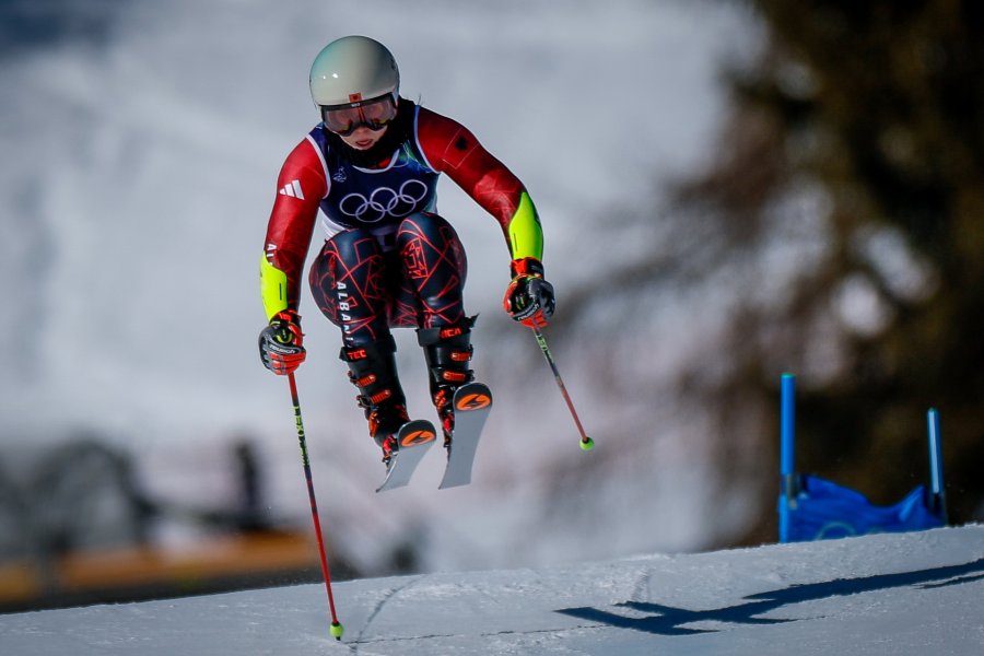 Гигантски слалом за жени с участието на Анина Цурбриген в1