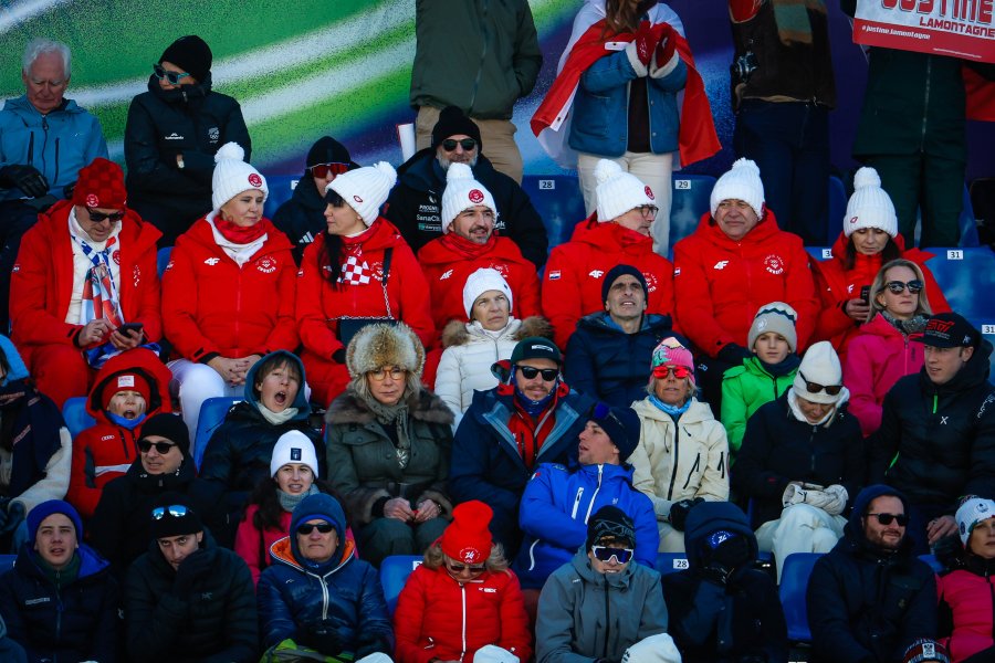 Гигантски слалом за жени с участието на Анина Цурбриген в1