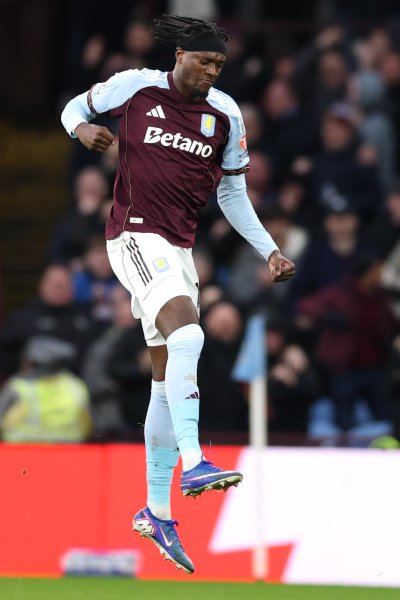 Астън Вила Лийдс Юнайтед1