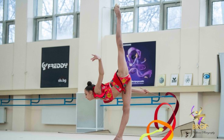 Злато и сребро за България при девойките на турнир по художествена гимнастика в Тбилиси