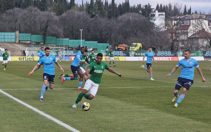 В СНИМКИ: Берое и Арда се занулиха под Аязмото