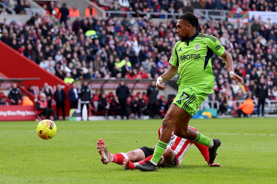 Съндърланд Фулъм1