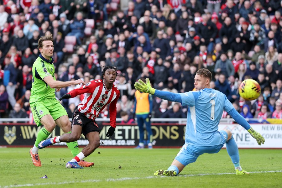 Съндърланд Фулъм1