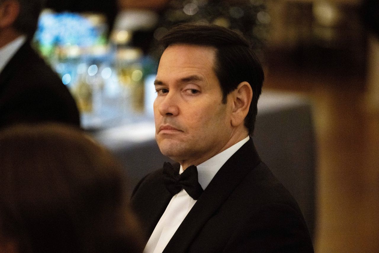 <p>Вечеря под обсада: Тръмп атакува съда и демократите по време на банкет в Белия дом</p>