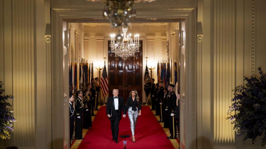 Мелания Тръмп засенчи скандалите със...