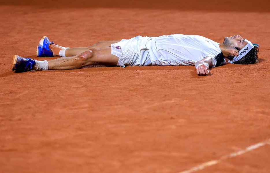 Томас Ечевери с първа титла от ATP след триумф над1