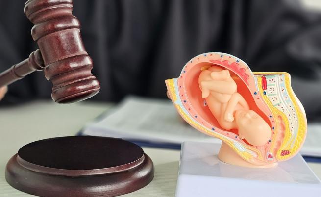 Смъртно наказание за аборт: Възможно ли е в XXI в.?