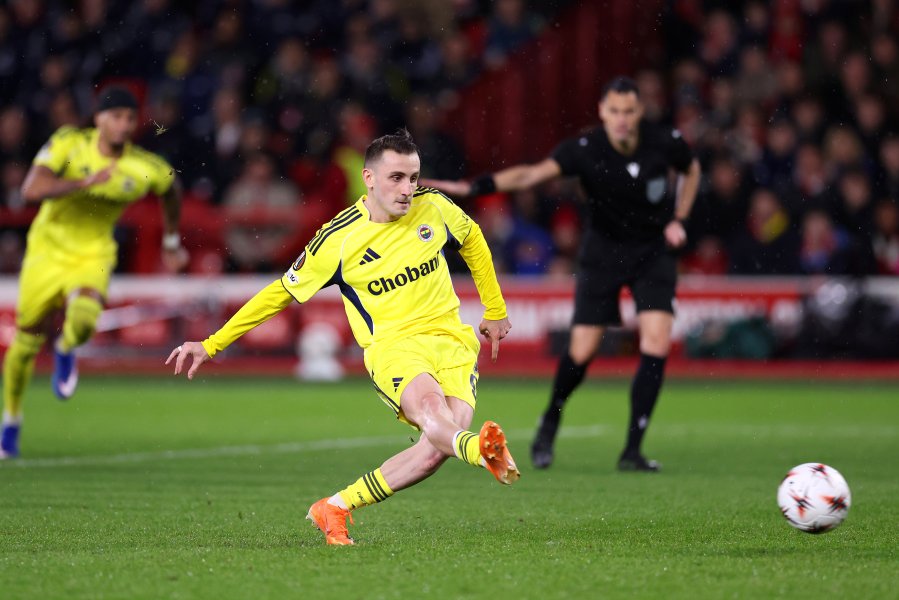 Нотингам Форест Фенербахче1