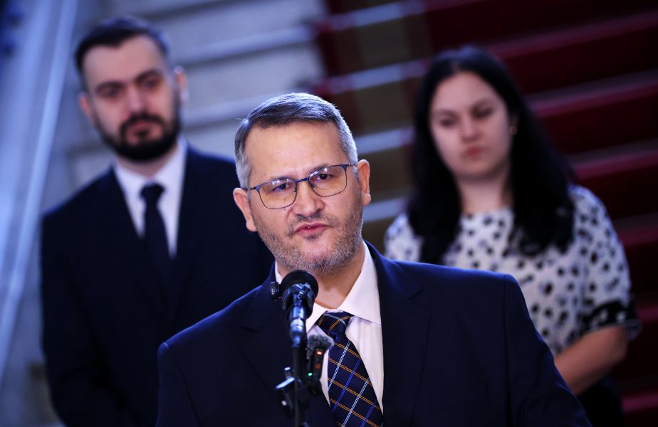 <p>Министър Иван Христанов е известил премиера за заплаха за националната сигурност.</p>