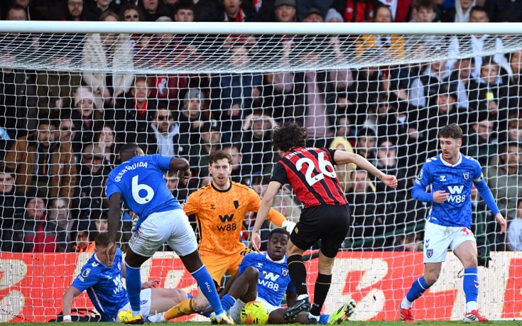 Серията на Борнемут продължава след битката със Съндърланд