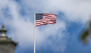 Иран удари американски посолства в Близкия изток