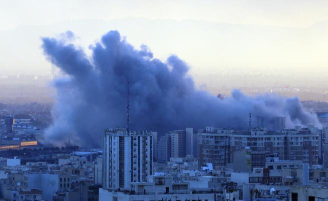 Израел удари избора на наследник на аятолах Хаменей