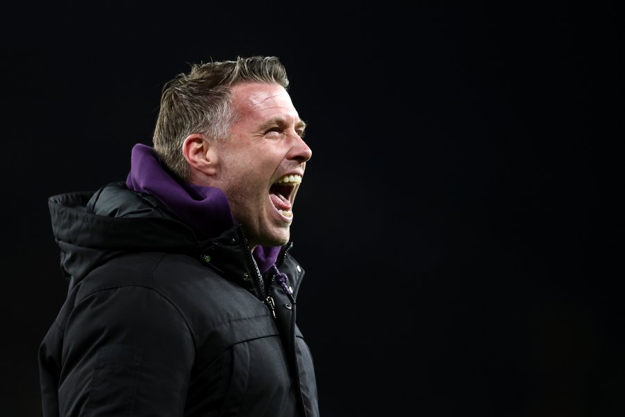 Уулвърхемптън Уондърърс Ливърпул1