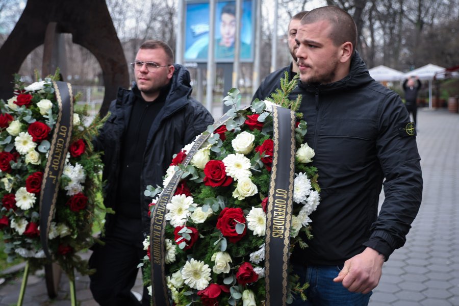 Поклонение на Георги Велинов1