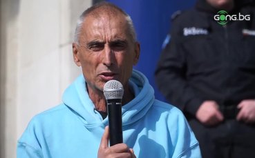 Щангите на протест срещу Стефан Ботев, Насар не дойде