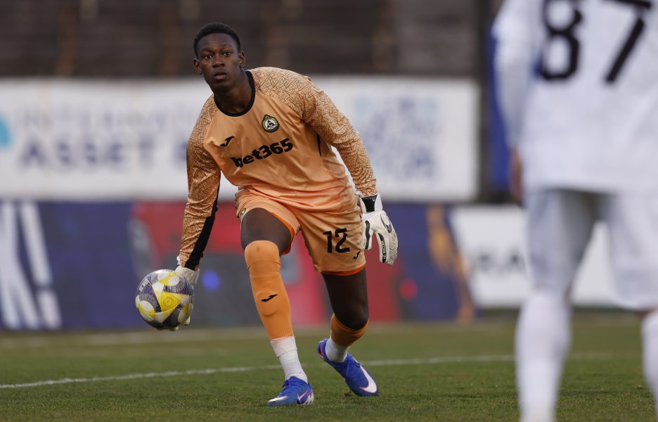 Славия Спартак Вн1