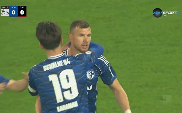 Шалке 04 - Арминия Билефелд 1:0 /репортаж/