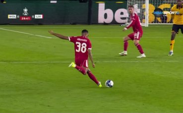 Уулвърхемптън - Ливърпул 0:0 /първо полувреме/