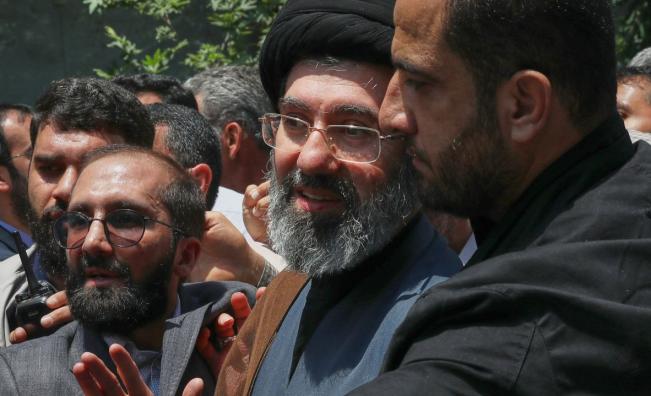 <p>Новият лидер на Иран надхитрил смъртта за секунди</p>