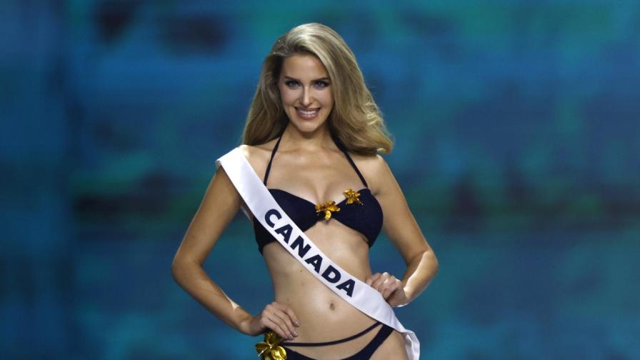 Изненада на „Мис Вселена“: Една от най-красивите жени в света крила голяма тайна на сцената