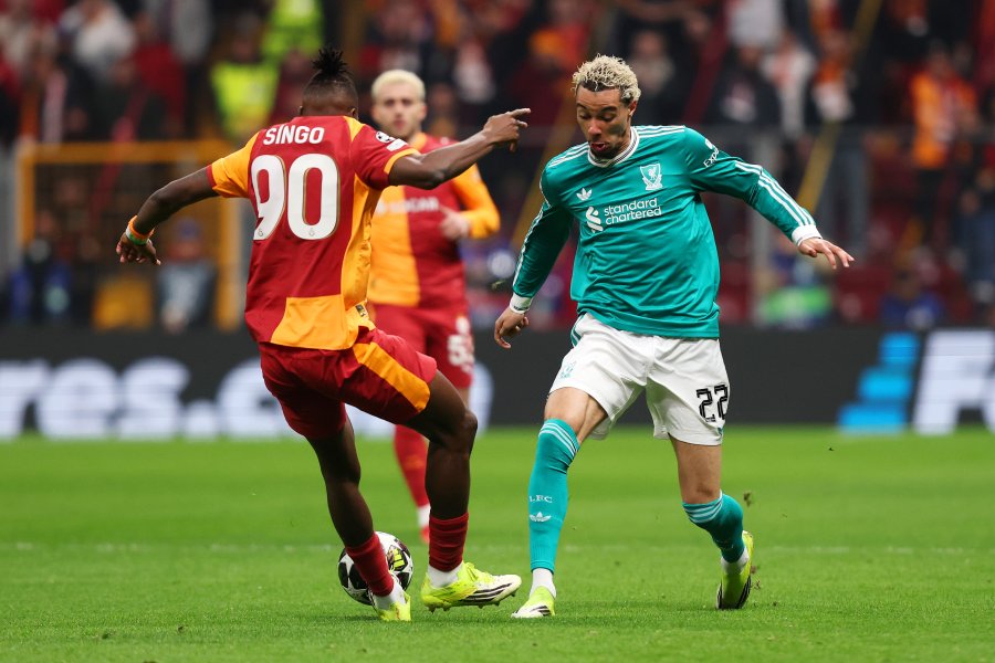 Галатасарай Ливърпул1