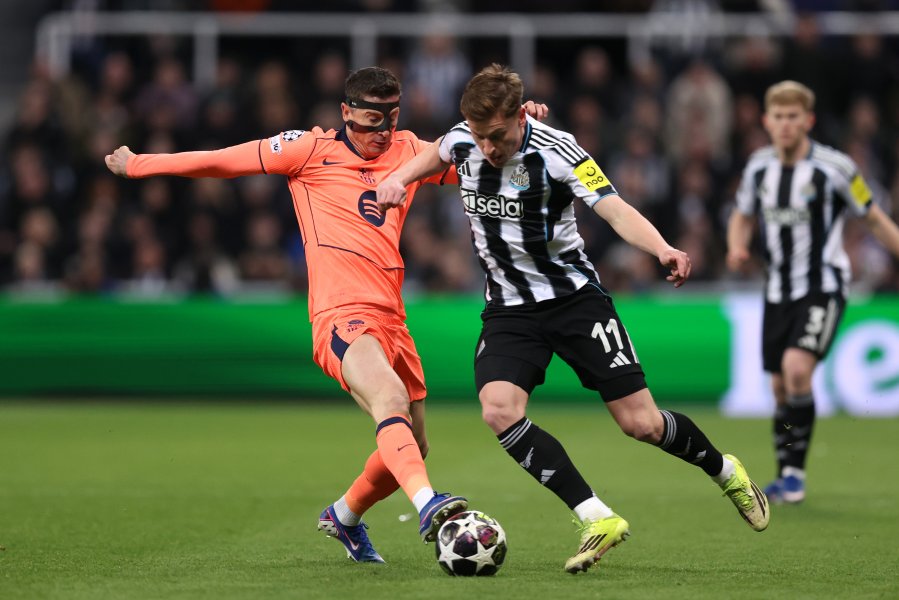 Барселона Нюкасъл1