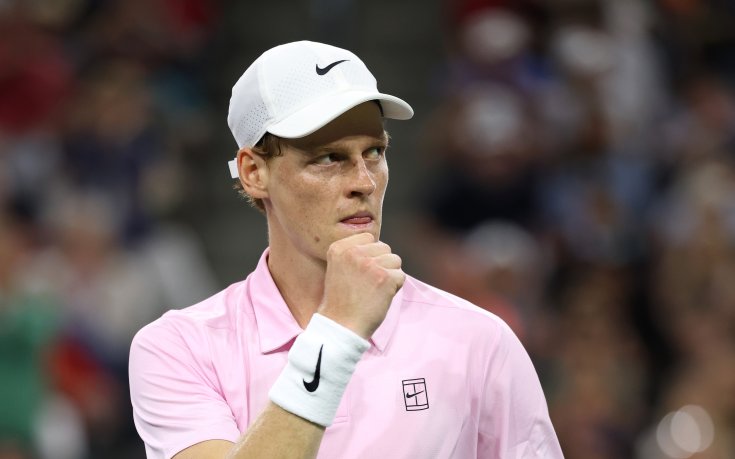 Синер продължава напред на Мастърса в Маями след убедителен успех