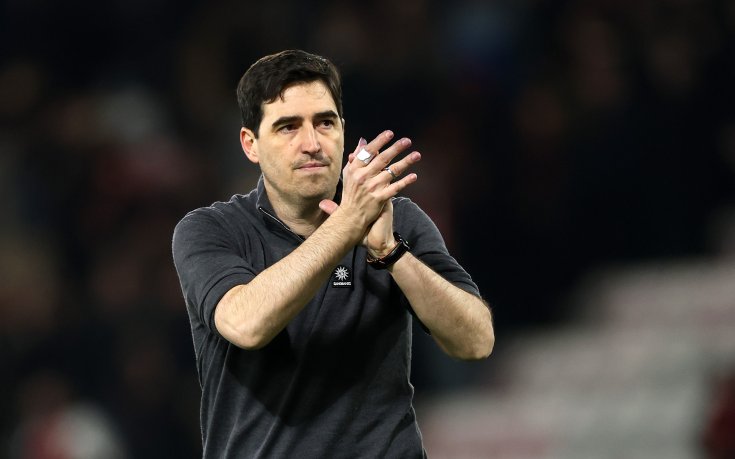 Още един мениджър от Висшата лига в радара на Манчестър Юнайтед и Тотнъм