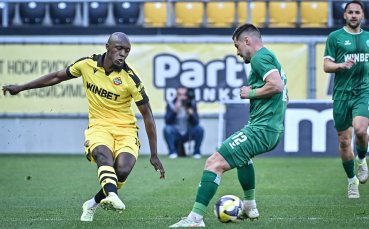 НА ЖИВО: Ботев Пловдив 1:1 Ботев Враца, бърза размяна на голове на 