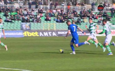 Изстрел на Борис Димитров срещна гредата