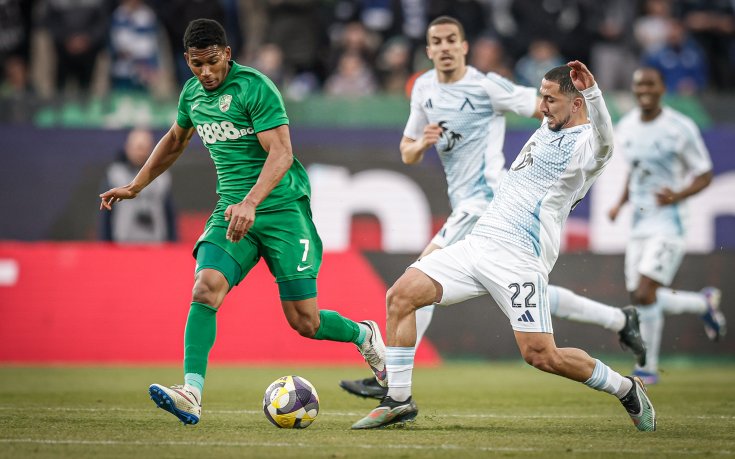 НА ЖИВО: Берое - Левски 0:0, отменен гол на домакините