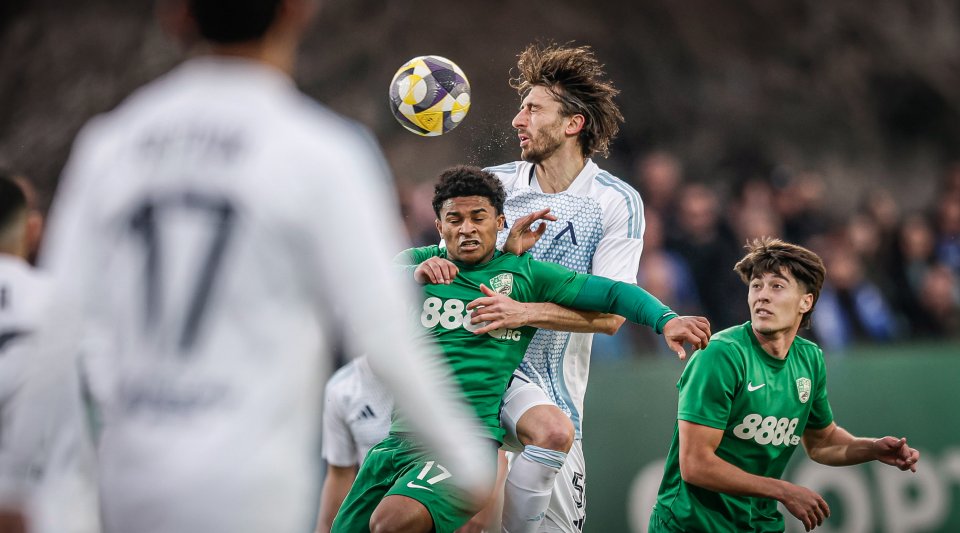 Берое Левски1