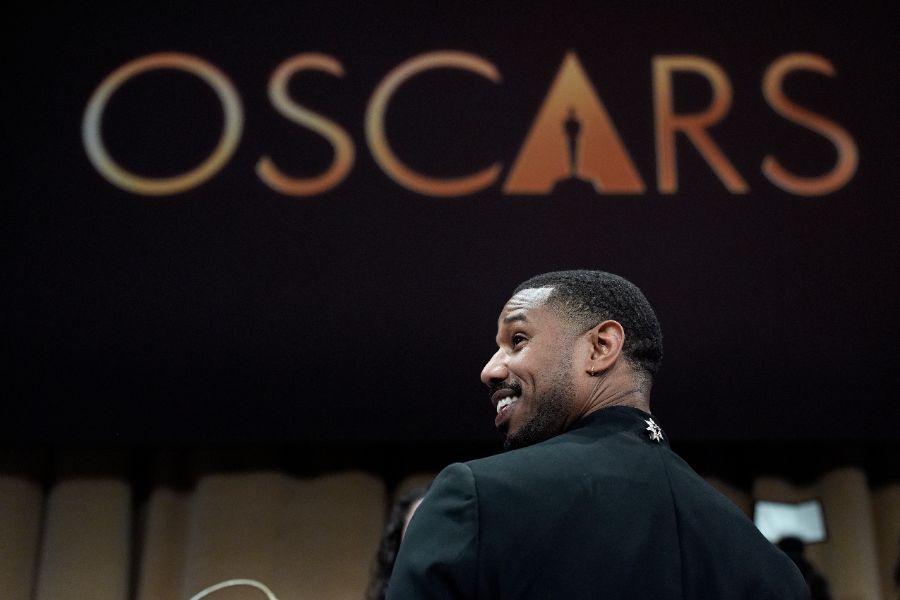 <p>Номинираният за първи път Майкъл Б. Джордан спечели "Оскар" за най-добър актьор за превъплъщението си в братя близнаци във филма на ужасите "Грешници".</p>