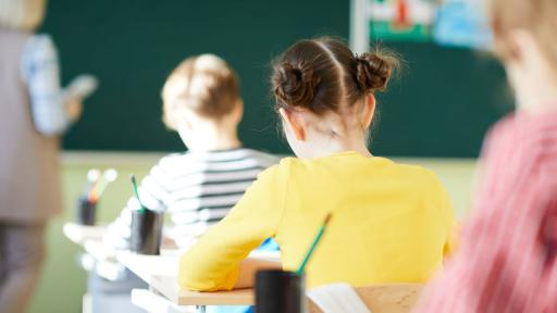 Частното училище изгони ученици след спор за увеличение на таксите