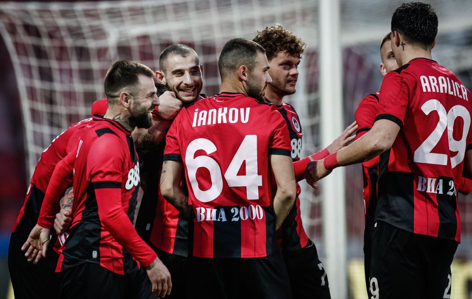 Локомотив София Септември София1