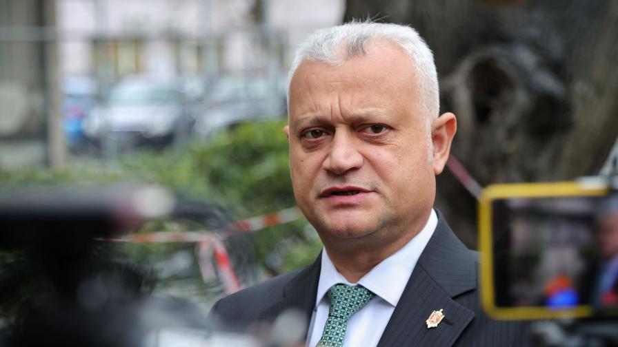 Емил Дечев: Камионът на "Хемус" може да е политическа провокация