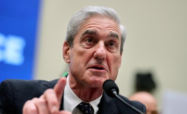 <p>Почина директорът на ФБР, който разследваше Тръмп</p>