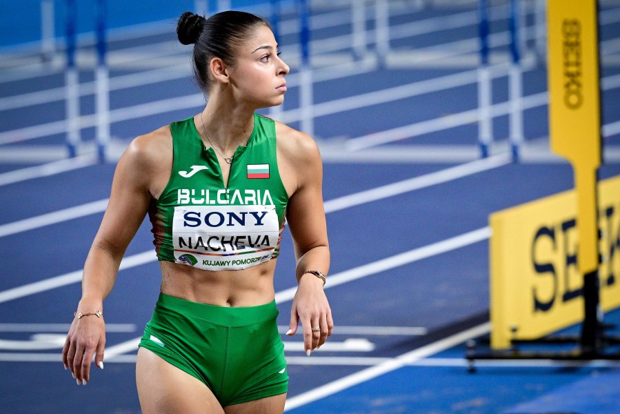 Александра Начева на Световното първенство по лека атлетика в зала1