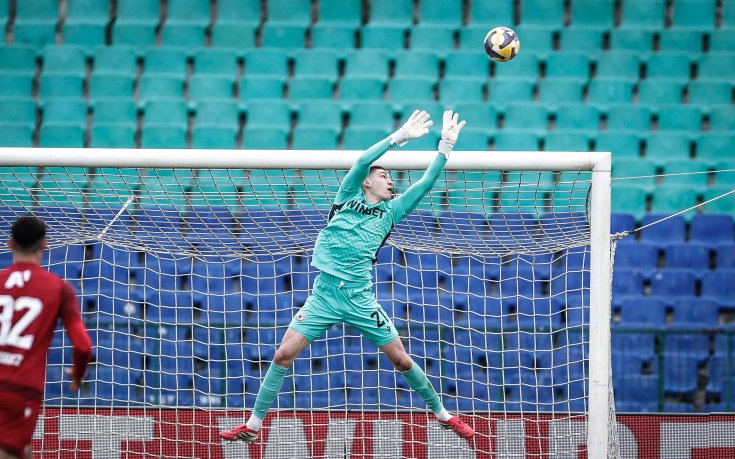 ЦСКА пред раздяла? Вадят 4 милиона за звезда на “червените