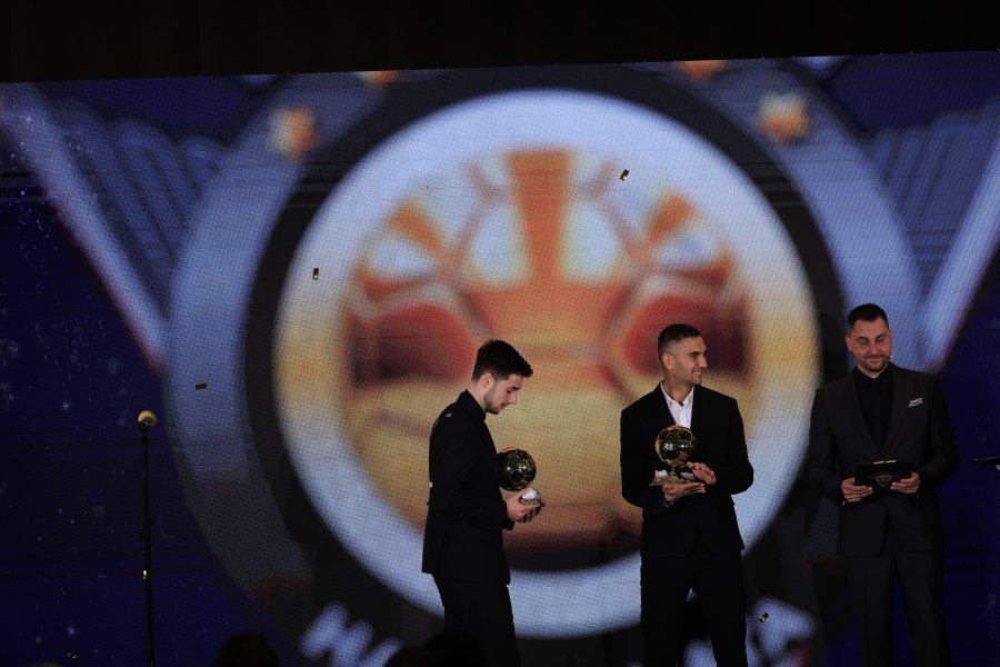 Футболист на Годината1