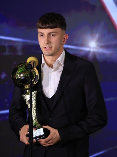 Футболист на Годината1