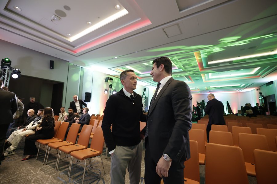 Футболист на Годината1