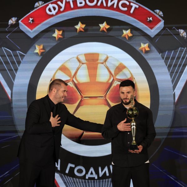 Футболист на Годината1
